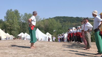 "Козацька фортеця": на Черкащині дитячий табір у наметах завершив "карантинний" сезон "Козацька фортеця": на Черкащині дитячий табір у наметах завершив "карантинний" сезон