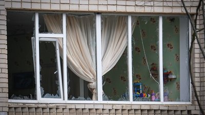 Загинула людина, п'ятеро поранених. Армія РФ обстріляла 35 населених пунктів Херсонщини