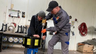У Чернівецькій області підприємець виготовляє сирени для усієї України
