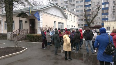 Сновську гімназію можуть ліквідувати: педагоги протестують