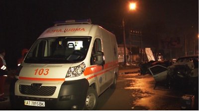 На Долинщині автівка збила нетверезого пішохода