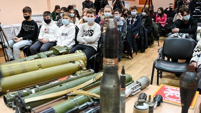 Школярів з окупованих територій Херсонщини та Миколаївщини зараховуватимуть до миколаївських шкіл