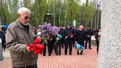 У Миколаєві вшанували пам'ять ліквідаторів аварії на ЧАЕС У Миколаєві вшанували пам'ять ліквідаторів аварії на ЧАЕС