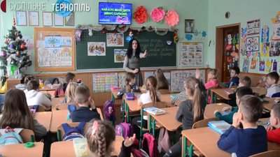 У Тернополі в 2019-му лише одна вчителька пройшла сертифікацію, а 20-ти % доплати може не отримати