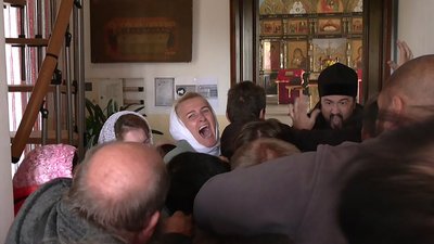"Документи є, але нас не чують". Парафіяни ПЦУ з Приютівки на Кіровоградщині рік не можуть зайти у храм через дії УПЦ "Документи є, але нас не чують". Парафіяни ПЦУ з Приютівки на Кіровоградщині рік не можуть зайти у храм через дії УПЦ