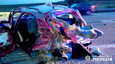П'ятеро травмованих, загинула дитина: на Одещині сталась смертельна ДТП П'ятеро травмованих, загинула дитина: на Одещині сталась смертельна ДТП