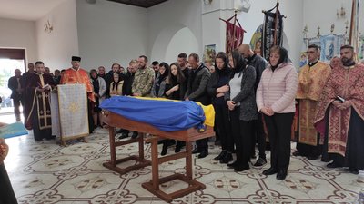 На Тернопільщині попрощалися із загиблими військовослужбовцями