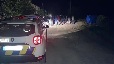 У селі Калини на Закарпатті виявили забруднення колодязів та свердловин невідомими хімічними речовинами