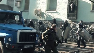 "Лиш той є гідним, хто робить світ кращим". Історія боротьби та смерті сотника Майдану з Прикарпаття Сергія Дідича "Лиш той є гідним, хто робить світ кращим". Історія боротьби та смерті сотника Майдану з Прикарпаття Сергія Дідича