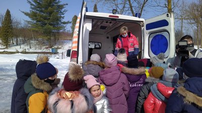 На Львівщині медики провели школярам майстерклас із надання домедичної допомоги