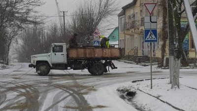У Генічеськ на Херсонщині прийшла справжня зима У Генічеськ на Херсонщині прийшла справжня зима