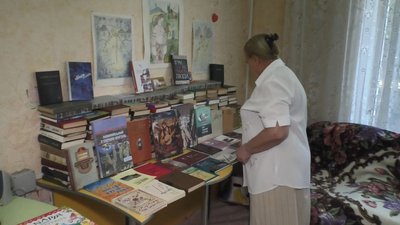 Врятувала книги з-під Бахмута Врятувала книги з-під Бахмута