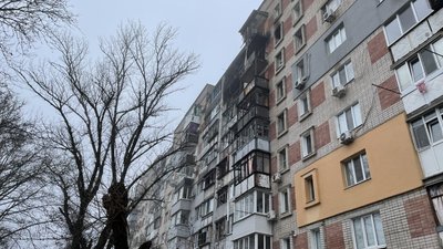 Російські війська 12 разів за день обстріляли Херсон та його передмістя