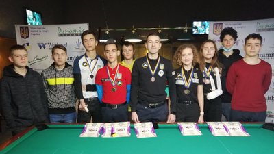 Спортсмени з Дніпра здобули золото та бронзу чемпіонату України з більярду Спортсмени з Дніпра здобули золото та бронзу чемпіонату України з більярду