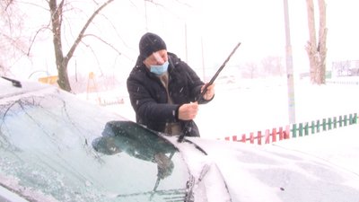 Вирує негода: як прибирають шляхи на Черкащині Вирує негода: як прибирають шляхи на Черкащині