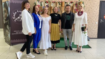 У Кропивницькому презентували передпоказ телевізійного проєкту «Баба Єлька У Кропивницькому презентували передпоказ телевізійного проєкту «Баба Єлька