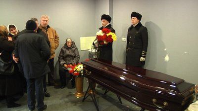 В Одесі простилися з загиблою викладачкою коледжу, у якому сталася пожежа В Одесі простилися з загиблою викладачкою коледжу, у якому сталася пожежа
