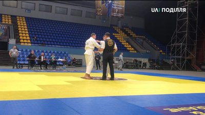 Троє хмельничан здобули одне золото і два срібла на чемпіонаті світу з комбат дзю-дзюцу