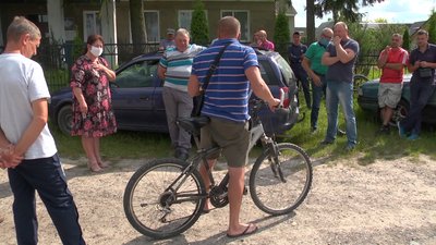 Чий ставок: селяни на Волині звернулися до поліції, щоб скасувати оренду водойми Чий ставок: селяни на Волині звернулися до поліції, щоб скасувати оренду водойми