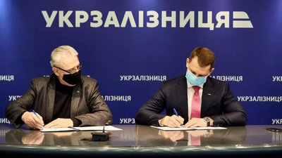Укрзалізниця та профспілка домовилися про збільшення зарплати залізничників з 1 червня