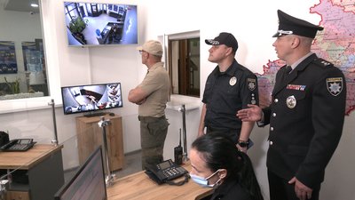 "Це – не каральний орган": у Рівному на Пушкіна відкрили фронт-офіс поліції "Це – не каральний орган": у Рівному на Пушкіна відкрили фронт-офіс поліції