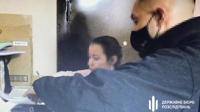 Посадовців Збройних сил звинувачують у привласненні 11 млн грн під час відновлення казарм на Одещині Посадовців Збройних сил звинувачують у привласненні 11 млн грн під час відновлення казарм на Одещині