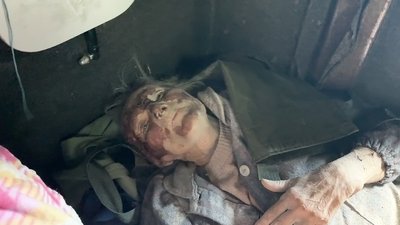 Поранену жінку евакуювали з-під завалів в Дружківці.