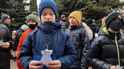"Ангели пам'яті": у Кропивницькому вшанували пам'ять Героїв Небесної Сотні "Ангели пам'яті": у Кропивницькому вшанували пам'ять Героїв Небесної Сотні