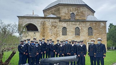 Курсанти інституту ВМС повернулися до Одеси після катерного походу Курсанти інституту ВМС повернулися до Одеси після катерного походу