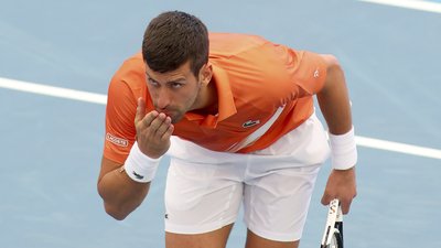 На Australian Open дозволили грати тенісистам, хворим на коронавірус