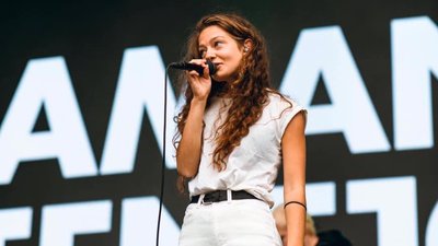 Amanda Tenfjord представить Грецію на "Євробаченні-2022" Amanda Tenfjord представить Грецію на "Євробаченні-2022"