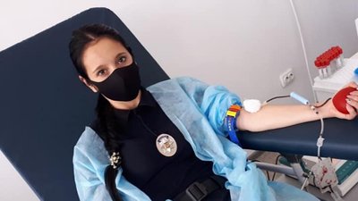 Безпечна кров рятує життя. Патрульні поліцейські Прикарпаття здали кров