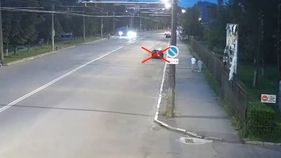 На Грушевського у Луцьку встановили нові дорожні знаки