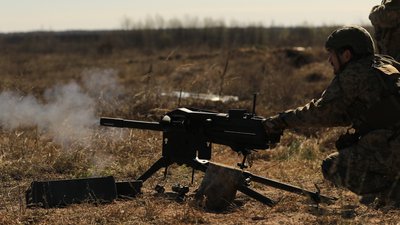 військовий на фронті, 1138 день війни