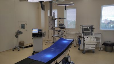 Операційний зал в полтавській лікарня для операцій на серці Операційний зал в полтавській лікарня для операцій на серці