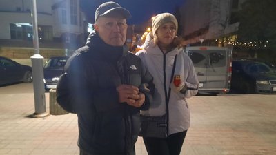 Учасники вшанування Михайло і Наталія Учасники вшанування Михайло і Наталія