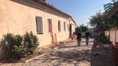 Атака безпілотника. Місто Снігурівка на Миколаївщині зазнало обстрілів Атака безпілотника. Місто Снігурівка на Миколаївщині зазнало обстрілів