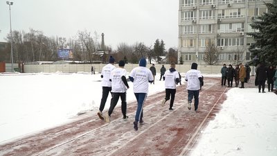 У Дніпрі пройшов спортивний забіг в рамках міжнародної акції "16 днів проти насилля" У Дніпрі пройшов спортивний забіг в рамках міжнародної акції "16 днів проти насилля"