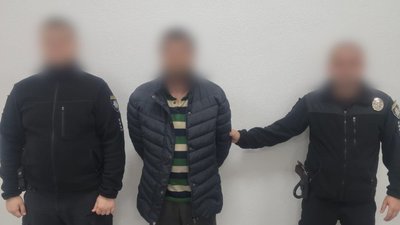 Правоохоронці повідомили про підозру 37-річному чоловіку за побиття односельця