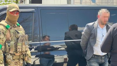 Начальника митного поста "Полтава" підозрюють у хабарництві