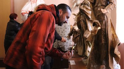 У громаді на Тернопільщині працювали художники Національного реставраційного центру У громаді на Тернопільщині працювали художники Національного реставраційного центру