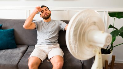 Тепловий та сонячний удари: як уберегтися від них