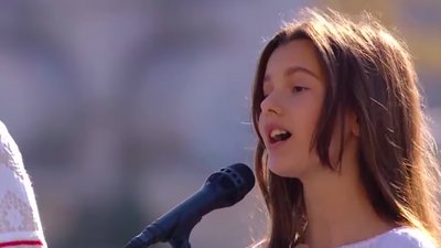 Вінничанка заспівала гімн перед футбольним матчем "Україна - Північна Ірландія"