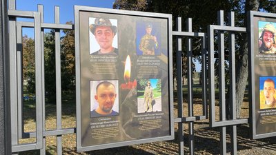 Тіло Олега Гужвія з Миргорода досі не поховали у рідному місті Тіло Олега Гужвія з Миргорода досі не поховали у рідному місті