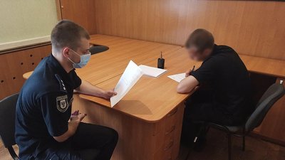 Поліцейські затримали підозрюваного у підпалі автівки депутата Чернігівської облради Поліцейські затримали підозрюваного у підпалі автівки депутата Чернігівської облради