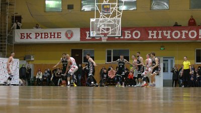 БК “Рівне” спершу здолав, а потім програв БК “Хмельницький”