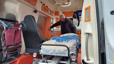 Втратили єдиного сина: на Львівщині батьки загиблого воїна придбали "швидку" для ЗСУ Втратили єдиного сина: на Львівщині батьки загиблого воїна придбали "швидку" для ЗСУ