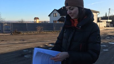 У Тернополі жителі мікрорайону вимагають відремонтувати дорогу У Тернополі жителі мікрорайону вимагають відремонтувати дорогу