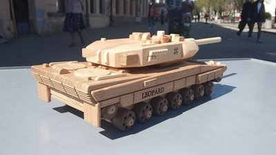 Танк "Леопард" Танк "Леопард"