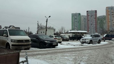 Земельна ділянка у Дніпровському районі Києва